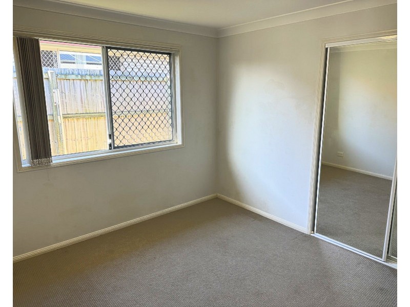 6A Olivine Court, Rothwell QLD 4022