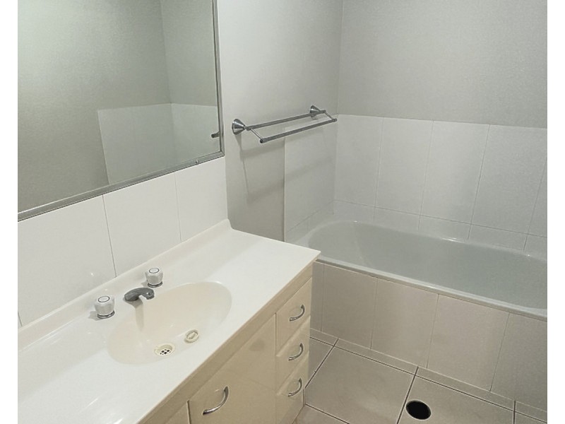 6A Olivine Court, Rothwell QLD 4022