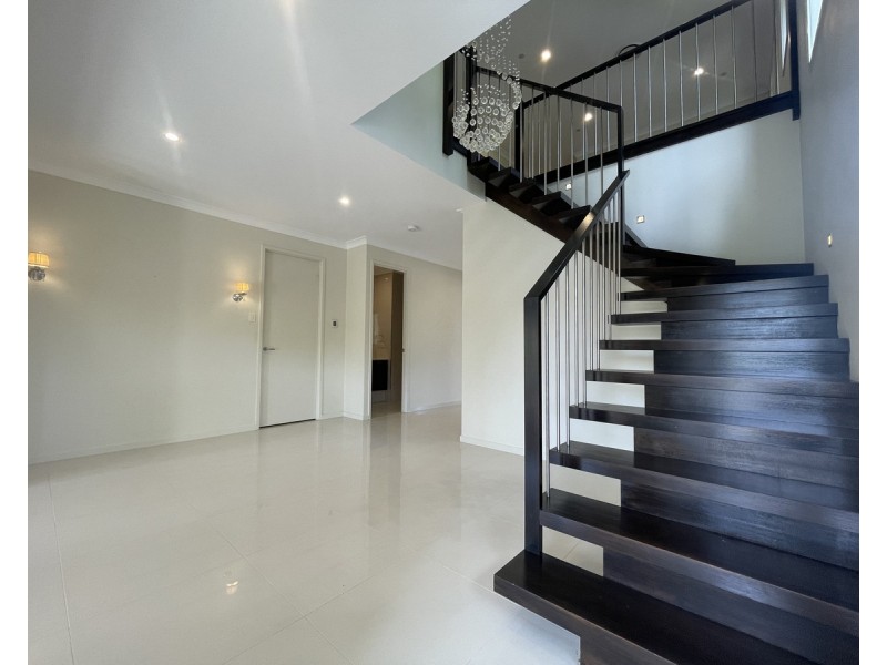 30 De Luchi Street, Carseldine QLD 4034