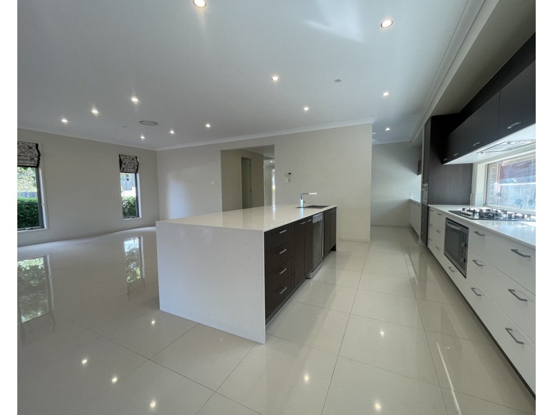 30 De Luchi Street, Carseldine QLD 4034