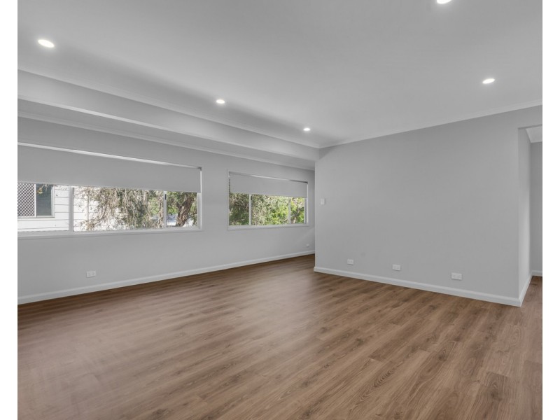 52 Kolora Crescent, Ferny Hills QLD 4055