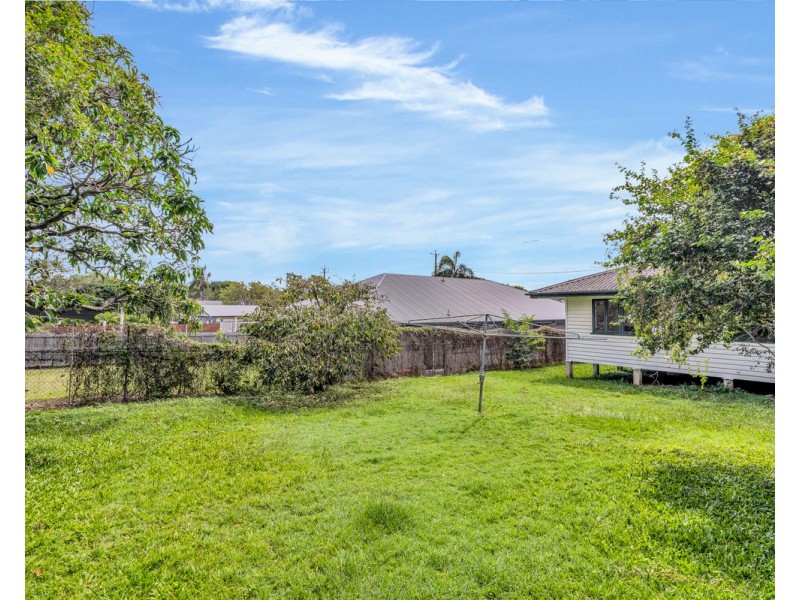 216 Hamilton Road, Wavell Heights QLD 4012