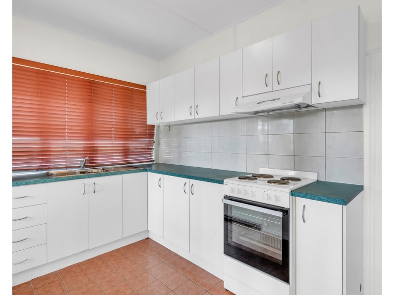 216 Hamilton Road, Wavell Heights QLD 4012