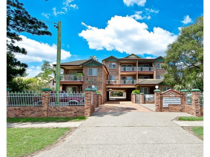 4/27 Brickfield Street, Aspley QLD 4034