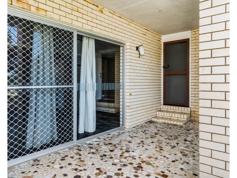 77 Curwen Terrace, Chermside QLD 4032