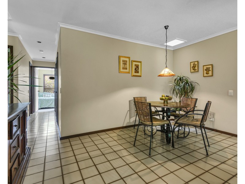 25 Ashley Road, Chermside West QLD 4032
