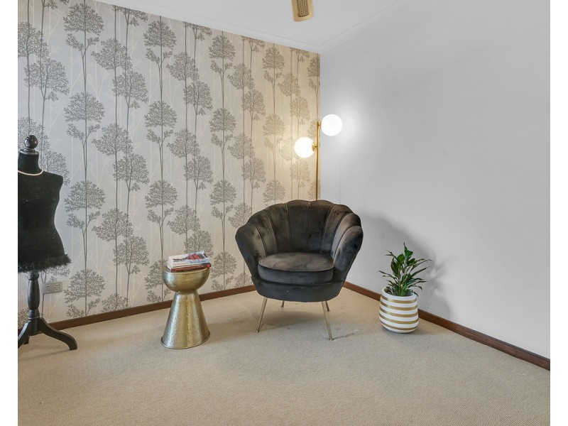 25 Ashley Road, Chermside West QLD 4032