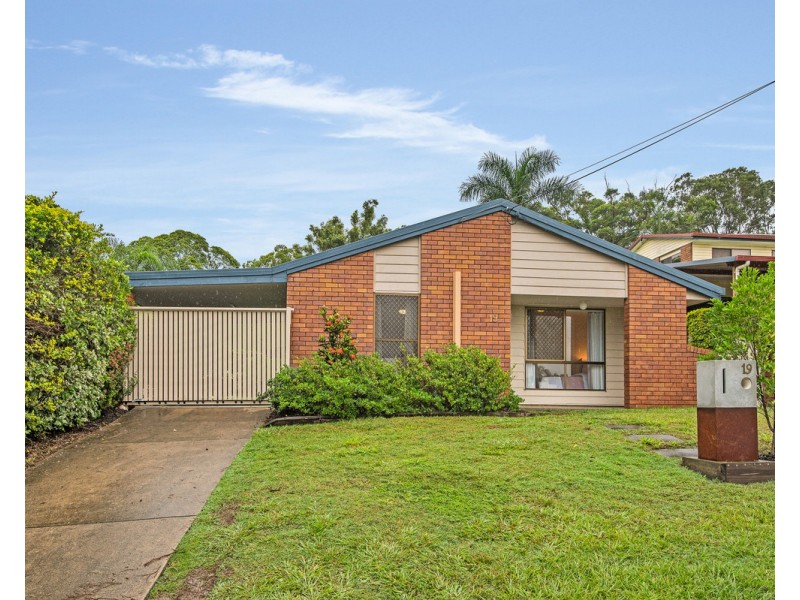 19 Heatherlea Street, Brendale QLD 4500