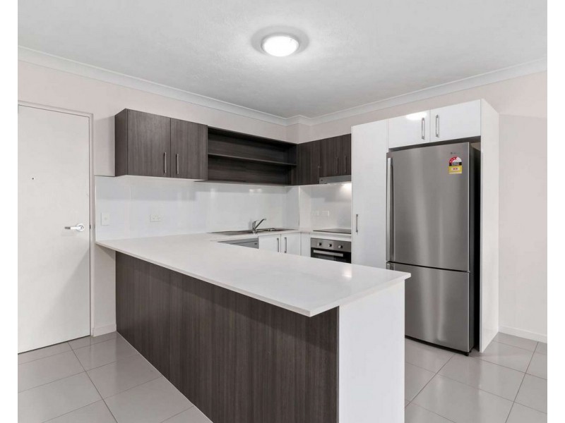 27/11 View Street, Chermside QLD 4032