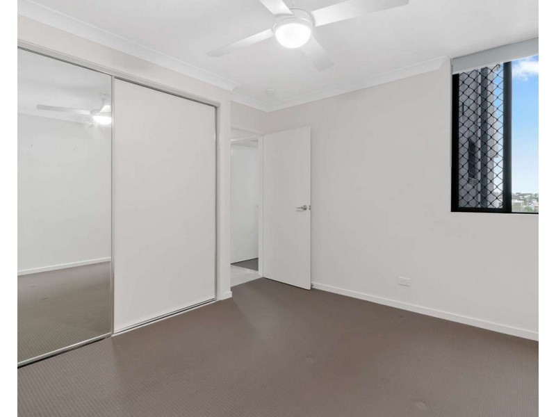 27/11 View Street, Chermside QLD 4032