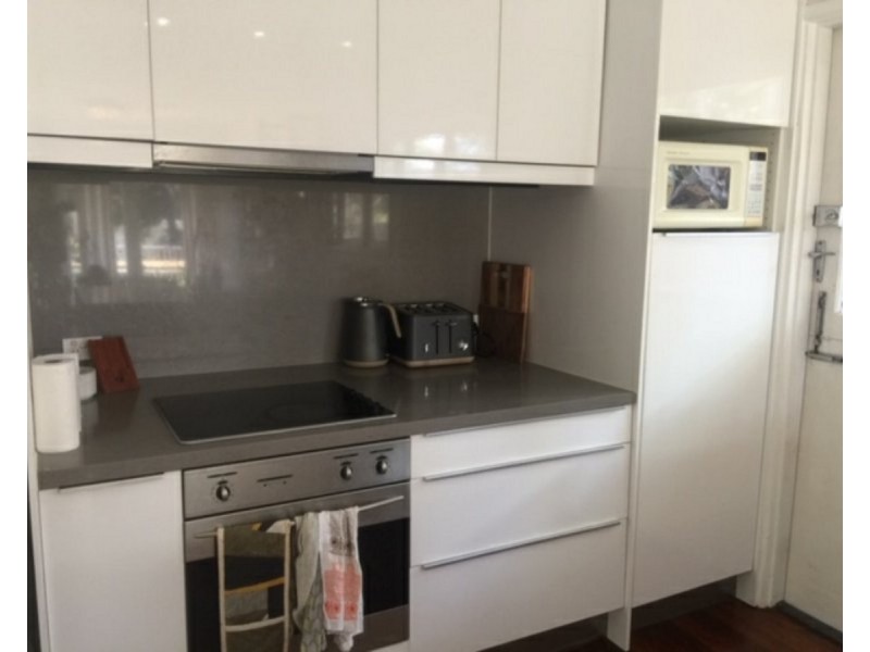 1 Pacific Street, Chermside West QLD 4032