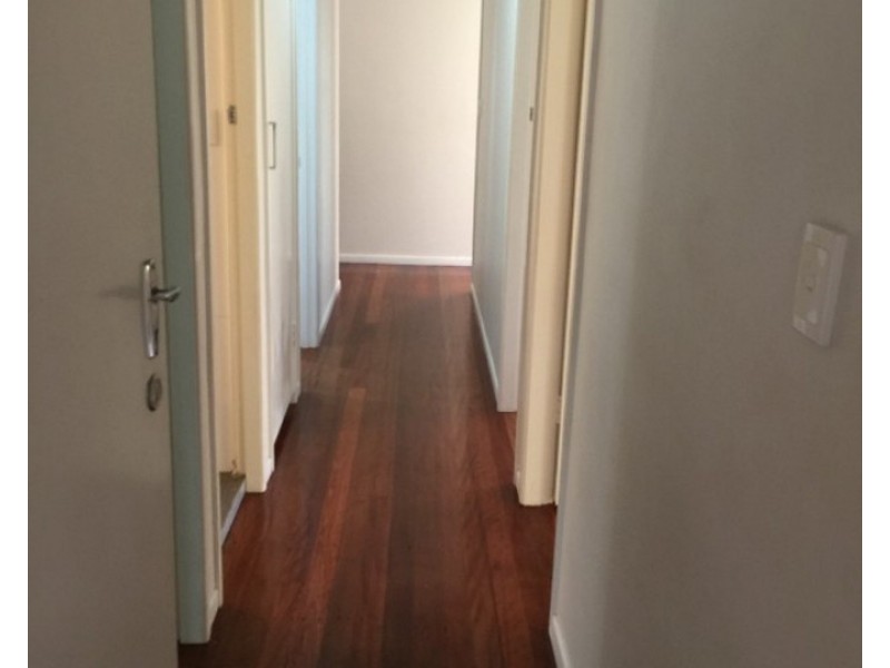 1 Pacific Street, Chermside West QLD 4032