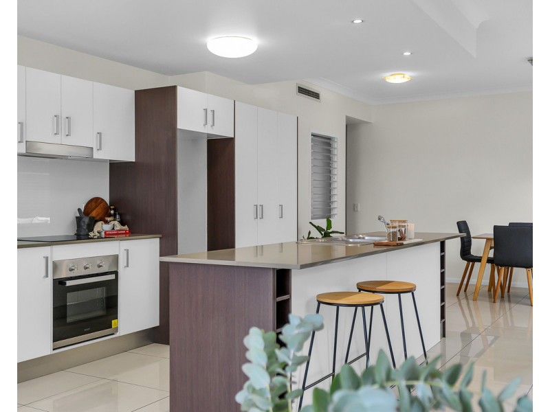 1/45 Playfield Street, Chermside QLD 4032