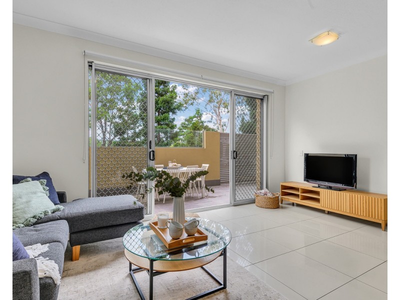 1/45 Playfield Street, Chermside QLD 4032