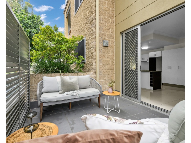 1/45 Playfield Street, Chermside QLD 4032
