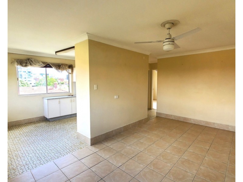 6/43 Kingsmill Street, Chermside QLD 4032
