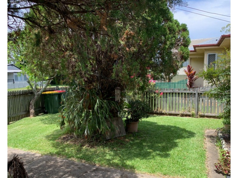 89 Blackwood Road, Deagon QLD 4017