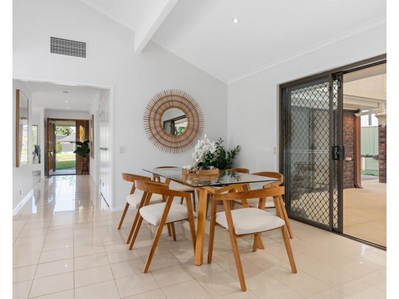 4 Lenz Street, Chermside West QLD 4032