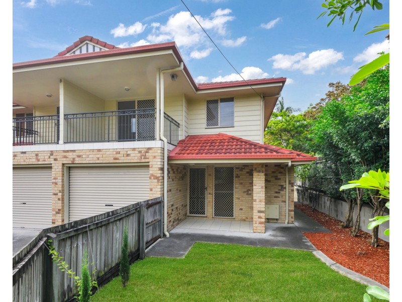 39 Farnell Street, Chermside QLD 4032