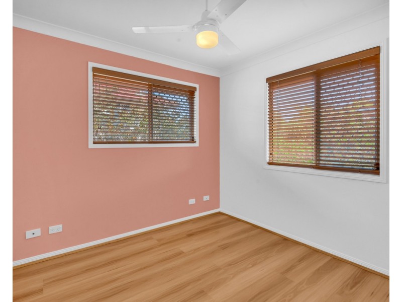 39 Farnell Street, Chermside QLD 4032