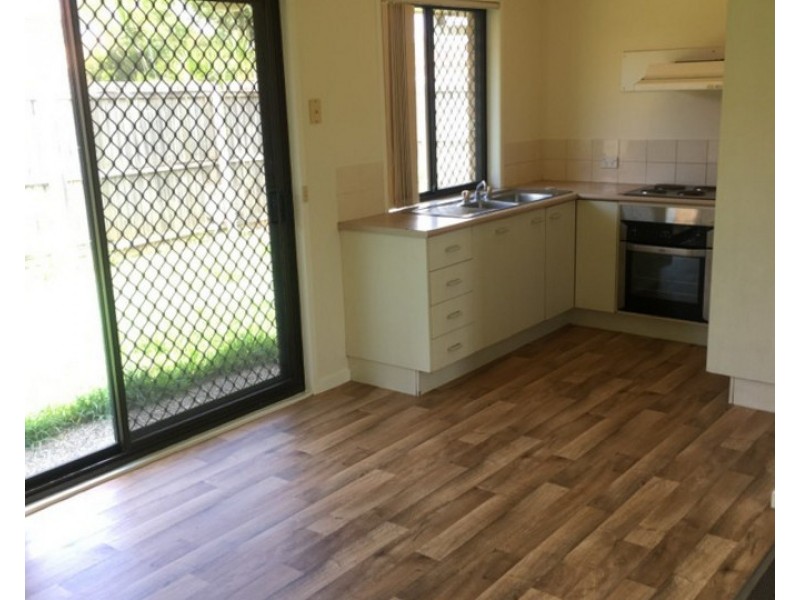 8 Applegum Place, Fitzgibbon QLD 4018