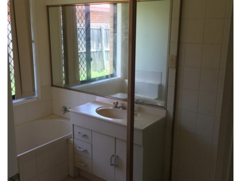 8 Applegum Place, Fitzgibbon QLD 4018