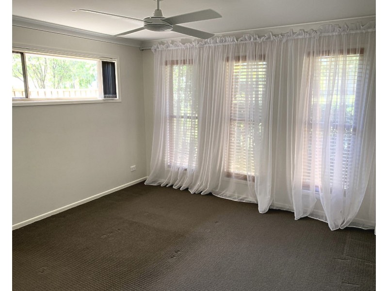 16 Cape Arid Parkway, Fitzgibbon QLD 4018