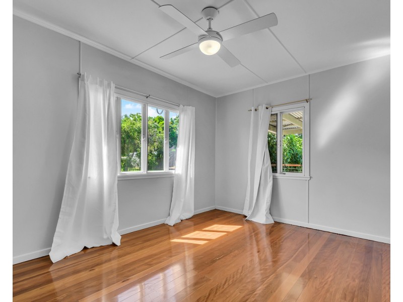 15 Ella Street, Redcliffe QLD 4020