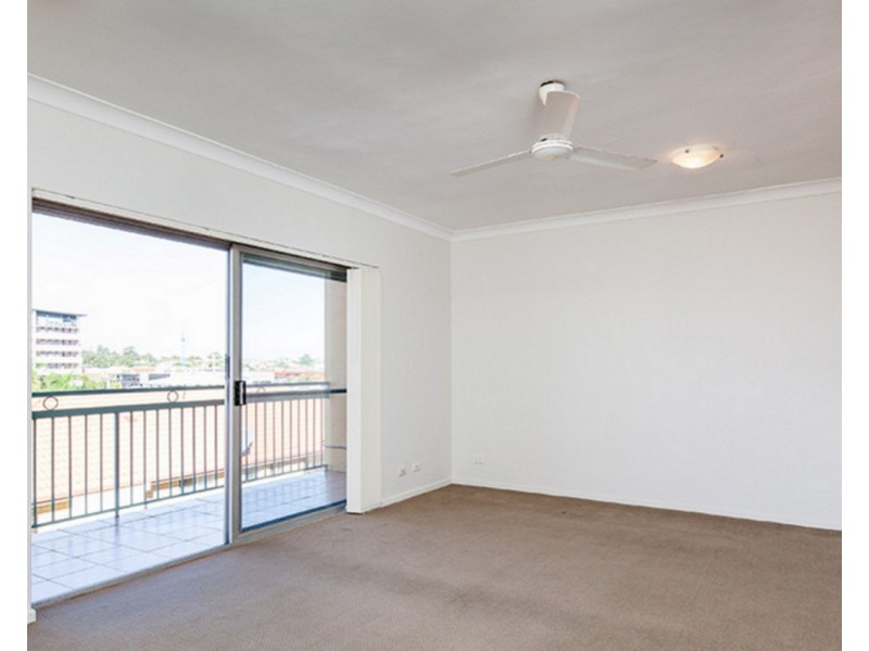 1/491 Hamilton Road, Chermside QLD 4032