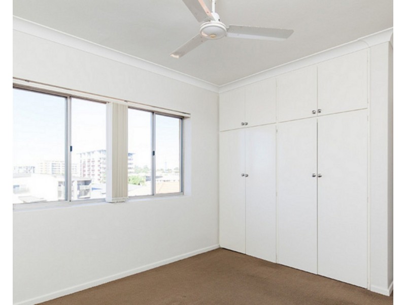 1/491 Hamilton Road, Chermside QLD 4032