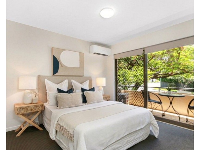 4/161 Junction Road, Clayfield QLD 4011