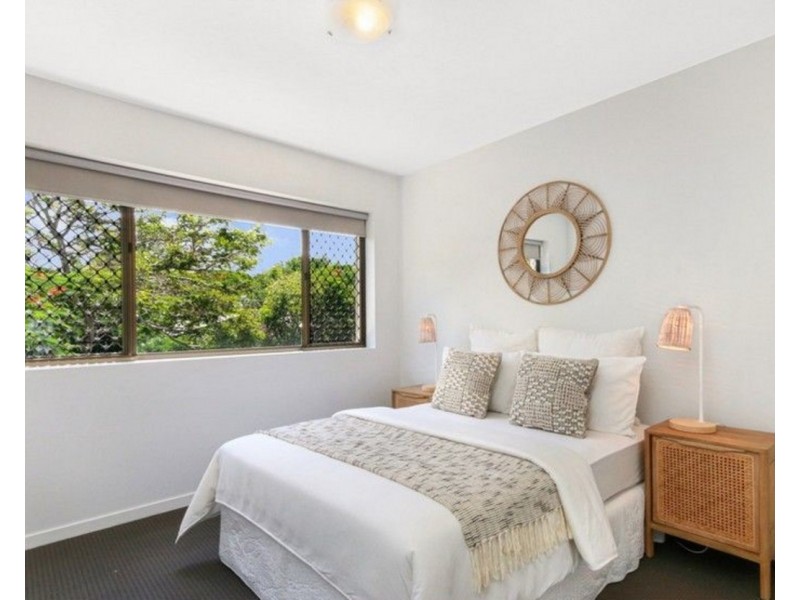 4/161 Junction Road, Clayfield QLD 4011