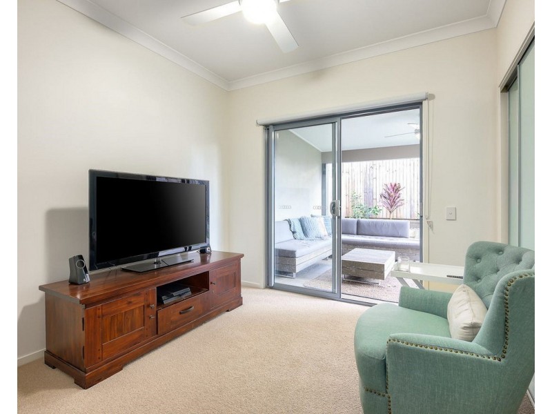 2/18A Ramsay Street, Kedron QLD 4031