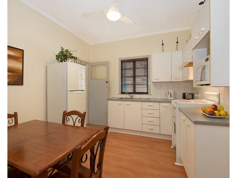 11 Warrina Street, Geebung QLD 4034