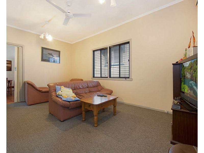 11 Warrina Street, Geebung QLD 4034