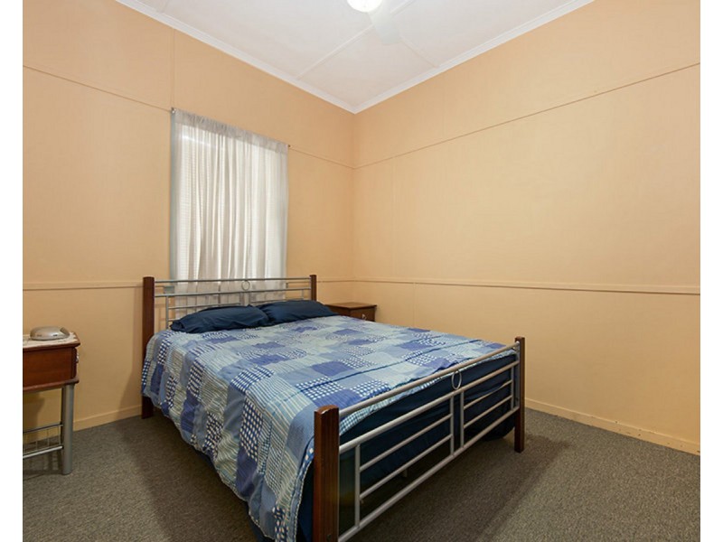 11 Warrina Street, Geebung QLD 4034
