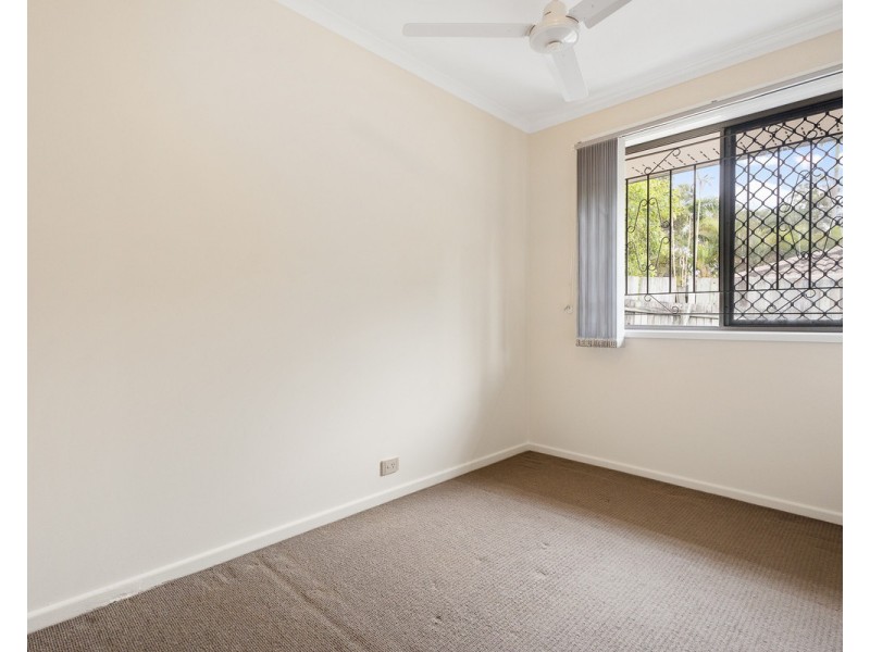 2 Neranda Court, Holland Park QLD 4121