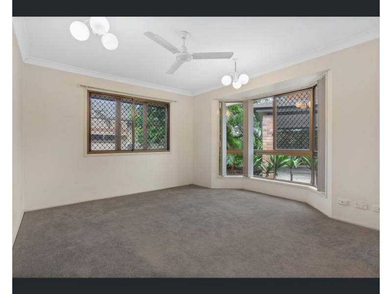 42 Chartwell Street, Aspley QLD 4034