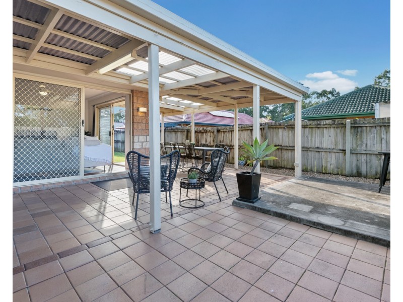 9 Deakin Close, Fitzgibbon QLD 4018