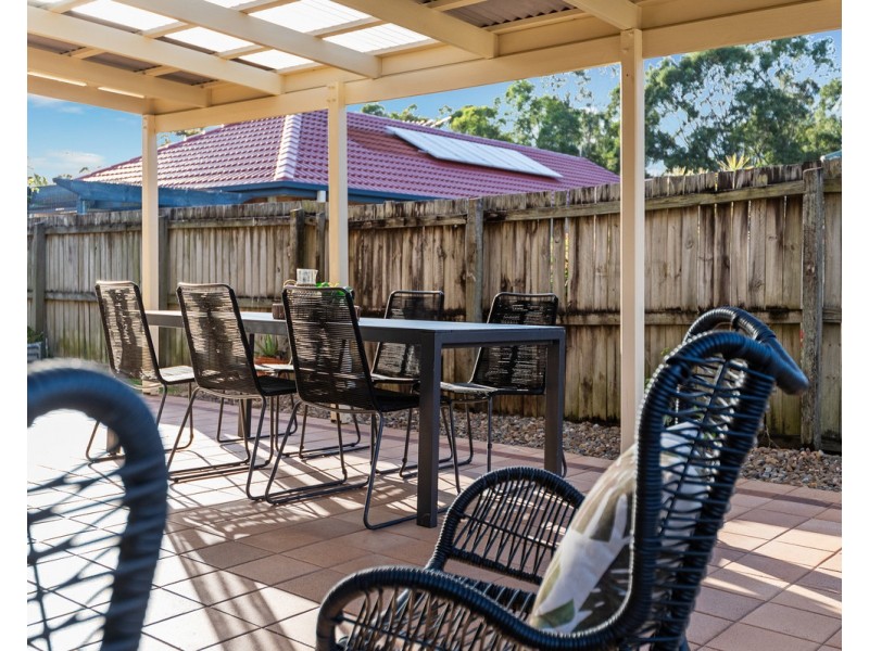 9 Deakin Close, Fitzgibbon QLD 4018