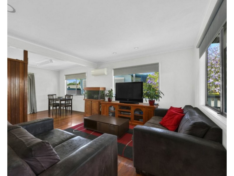 30 Kelyndar Street, Banyo QLD 4014