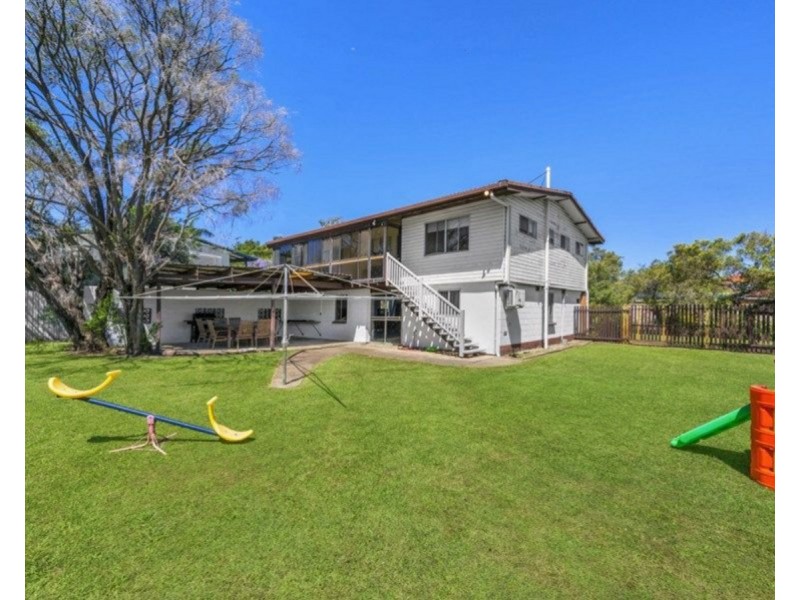 30 Kelyndar Street, Banyo QLD 4014