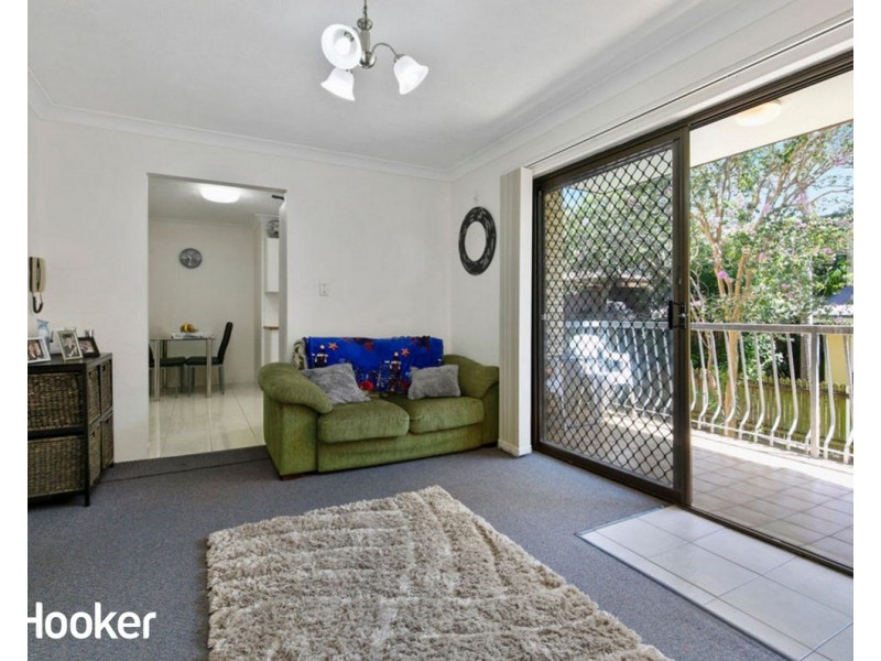2/87 Farnell Street, Chermside QLD 4032