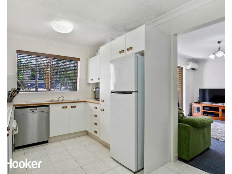 2/87 Farnell Street, Chermside QLD 4032