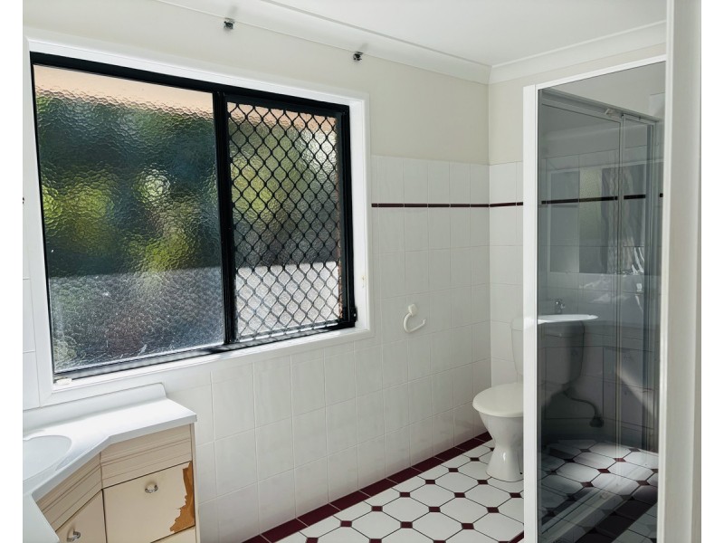 12 Alba Place, Bridgeman Downs QLD 4035