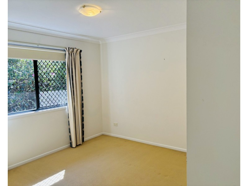 12 Alba Place, Bridgeman Downs QLD 4035