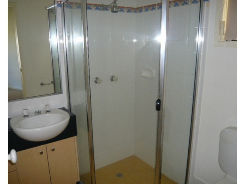 1 Paltarra Street, The Gap QLD 4061