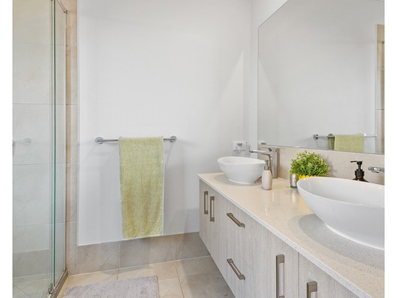 62 Needham Place, Bridgeman Downs QLD 4035