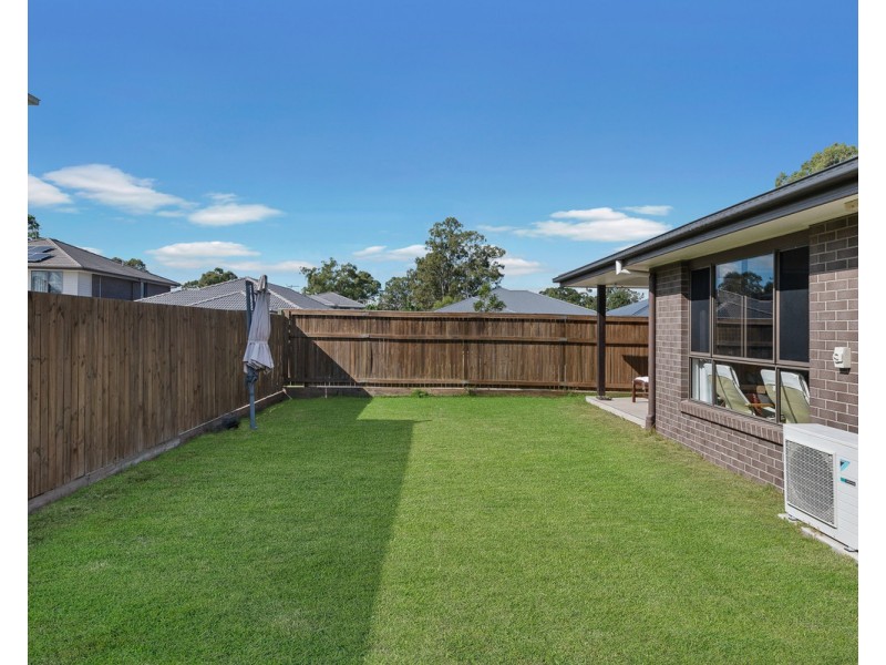 62 Needham Place, Bridgeman Downs QLD 4035