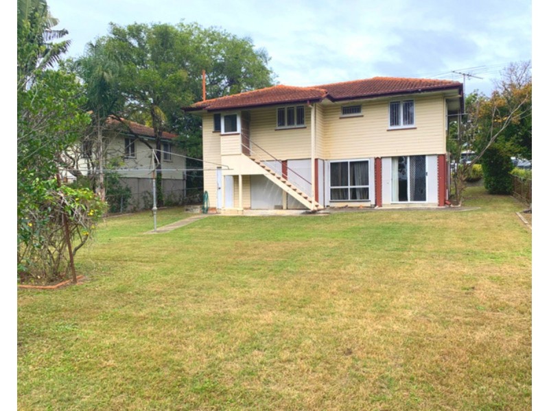 39 Reinhold Crescent, Chermside QLD 4032